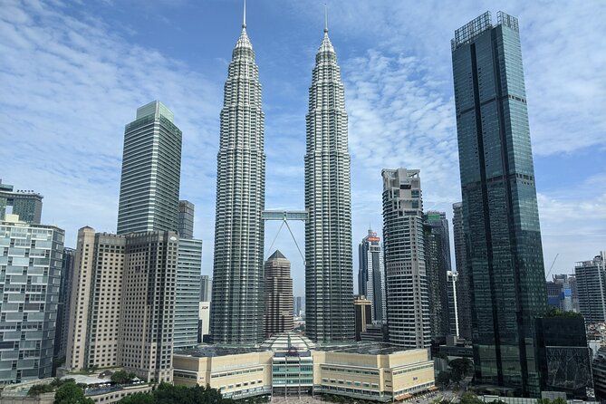 Kuala Lumpur City Tour with Petronas Twin Tower Admission Ticket - Hotel pickup makes a spread-out city easier