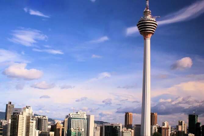 Kuala Lumpur Full Day Private Tour with 24 spots Of Wonders - Petronas Towers and Royal Selangor bring modern Malaysia into view