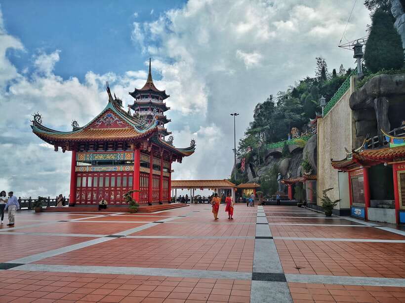 Kuala Lumpur: Genting Highlands & Batu Caves Day Trip - Is $37 a fair price?