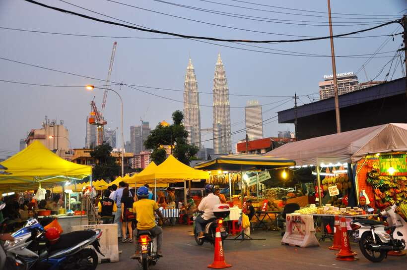 Kuala Lumpur: Half Day Local Food Walking Tour - Masjid Jamek and Kuala Lumpur’s early center