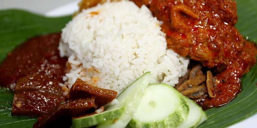 Kuala Lumpur: Half Day Local Food Walking Tour - What the food experience is really like