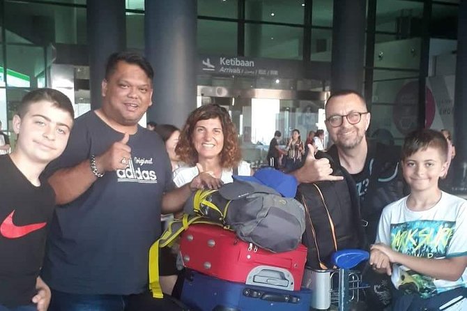 Kuala Lumpur International Airport (KLIA)Transfer - Inside the six-seat SUV or MPV