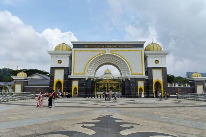 Kuala Lumpur International Airport Transfers - What is not included