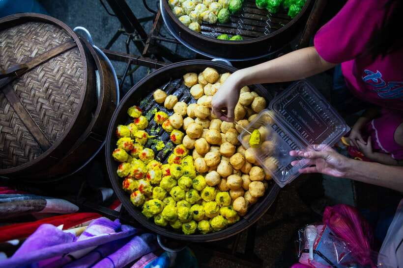 Kuala Lumpur: Local Street Food Night Tour - Why this KL food walk works so well