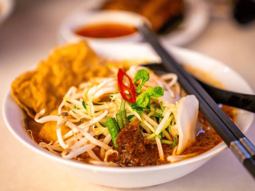 Kuala Lumpur: Malacca Day Trip with River Cruise and Lunch - A Peranakan lunch with real local flavor