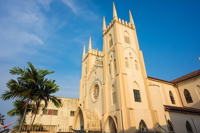 Kuala Lumpur Malacca River Cruise and Historical Tour with Lunch - Kampung Morten and Malay heritage