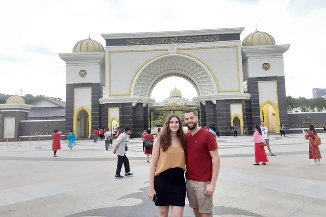 Kuala Lumpur Must-See Landmarks with Professional Tour Guide - Why this short tour works well in Kuala Lumpur