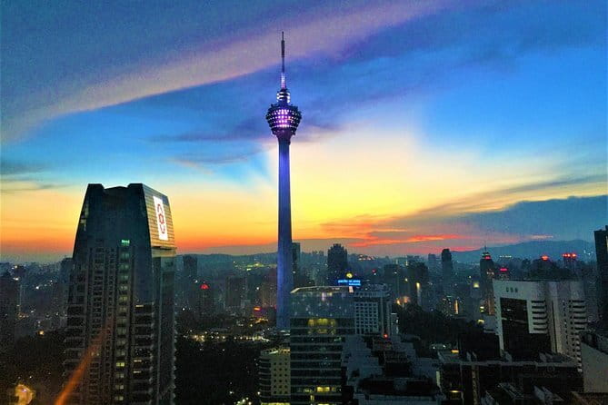 Kuala Lumpur Night City Tour: Experience the Nightlife - Lake Symphony: ending with water, music, and lights
