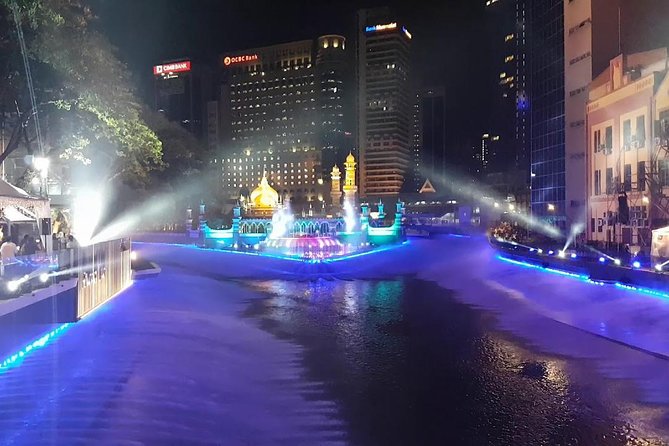 Kuala Lumpur Night Tour with Saloma Bridge - Saloma Link Bridge after dark