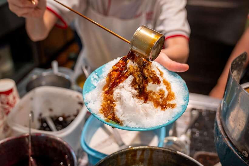 Kuala Lumpur: Nightlife Street Food Tour with 6 Tastings - What the evening is really about