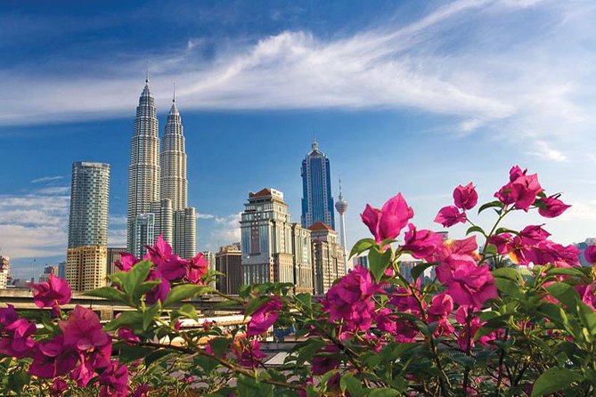 Kuala Lumpur Notable Landmarks & City Highlights Tour - Thean Hou Temple shows a different side of Malaysian culture