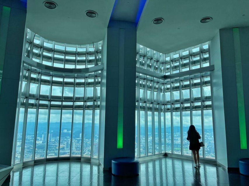 Kuala Lumpur: Petronas Twin Towers Entry E-Ticket - Learning About the Towers and Visiting the Gift Shop