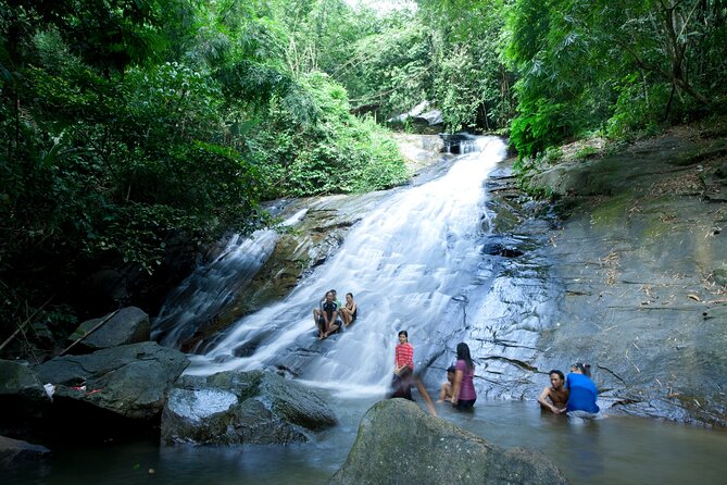 Kuala Lumpur Private Tour to Batu Caves Hotsprings And Waterfalls - Why this short Kuala Lumpur tour works