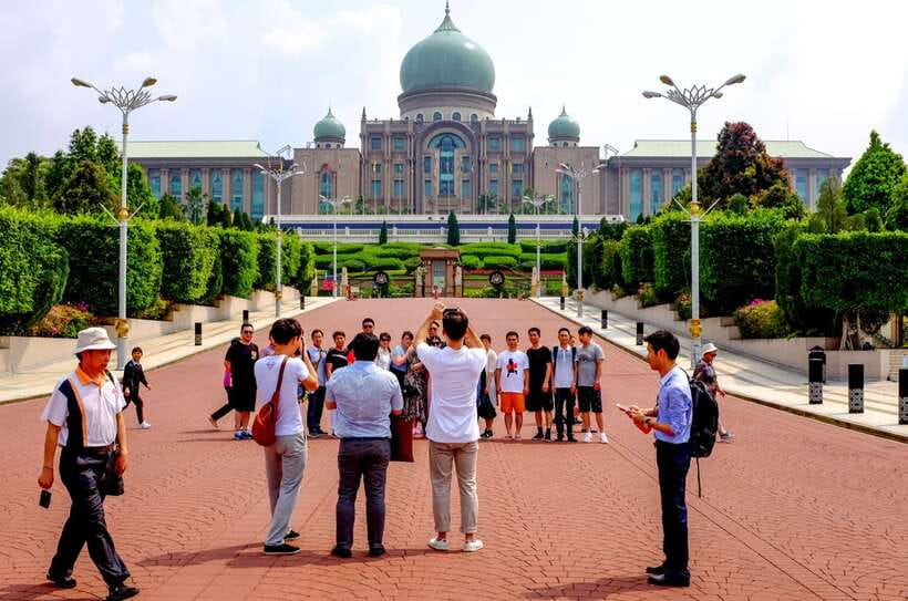 Kuala Lumpur: Putrajaya City Tour with Lake Cruise - Who Will Enjoy This Putrajaya Tour?