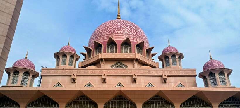 Kuala Lumpur: Putrajaya Tour with Traditional Boat Cruise - Five Useful Things to Know Before You Go