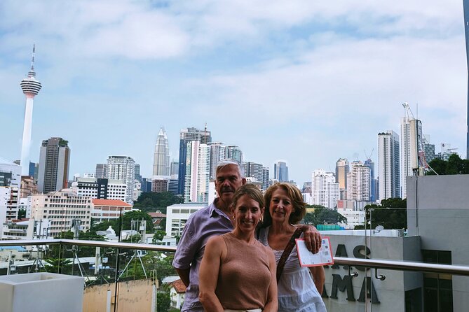 Kuala Lumpur's Nightlife Secrets and Street Food - A Malaysian night market and the five-foot way