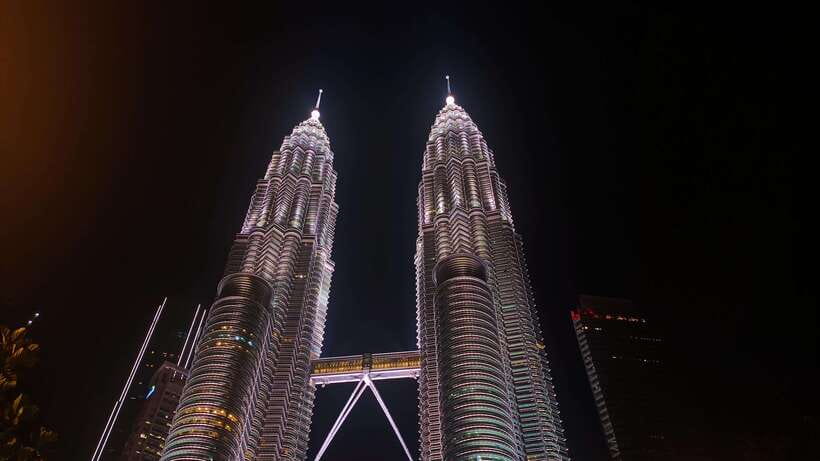 Kuala Lumpur: Sightseeing, Markets, and Food Night Tour - Petaling Street and the Maha Mariamman Temple