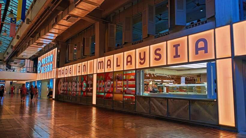 Kuala Lumpur: Sightseeing, Markets, and Food Night Tour - Merdeka Square and Kuala Lumpur’s colonial centre