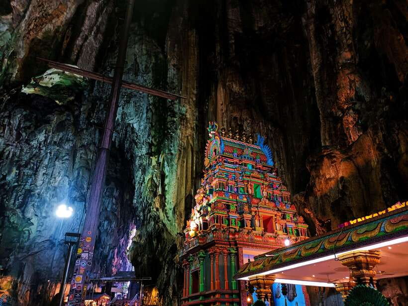 Kuala Lumpur: Temple & Shrine Private Half Day Tour - Key points at a glance