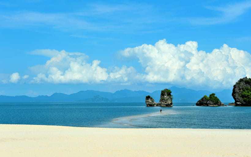 Langkawi: 6-Hour Private Island Highlights Tour - Beaches, Black Sand Bay, and scenic driving
