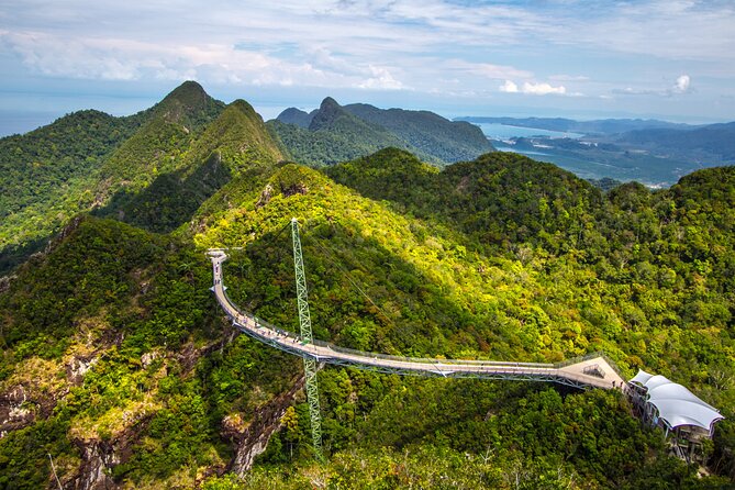 Langkawi Cable Car Combo Package Admission Tickets - SkyRex adds a family-friendly change of pace