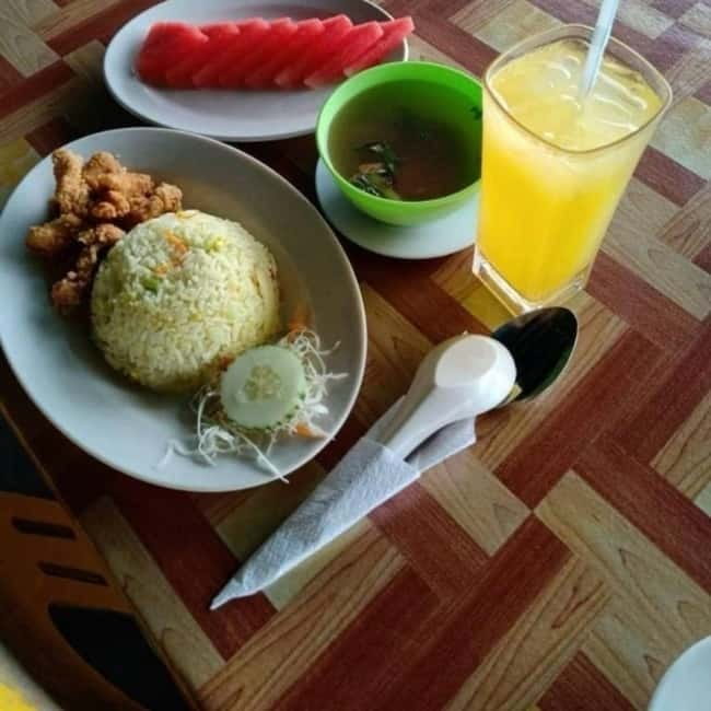 Langkawi: Floating Restaurant & Snorkeling Trip - From Kilim Jetty Into Kilim Geoforest Park