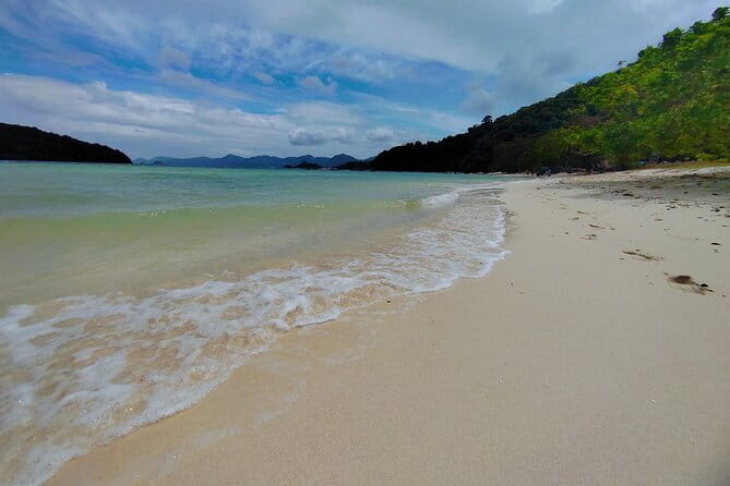 Langkawi Island Hopping Boat Tour - Dayang Bunting Island and the Lake of the Pregnant Maiden