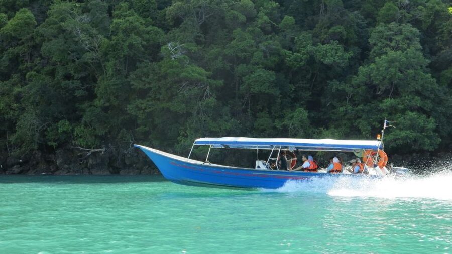 Langkawi: Island Hopping Tour - Dayang Bunting at about 10:00 AM