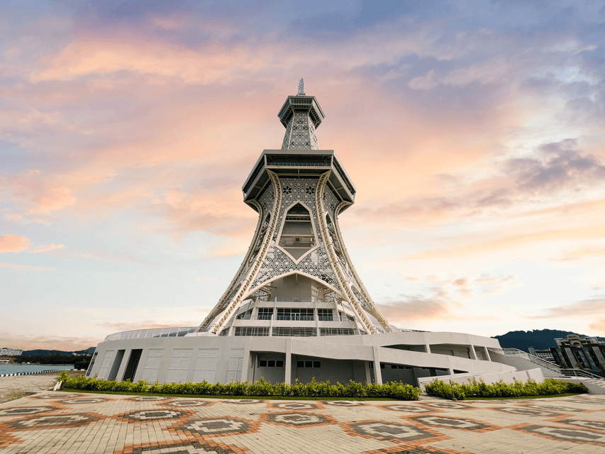 Langkawi: Maha Tower Langkawi Admission Ticket - A short cultural stop at ground level