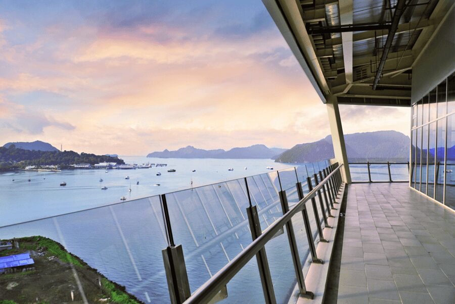 Langkawi: Maha Tower Langkawi Admission Ticket - Choosing between daytime and sunset