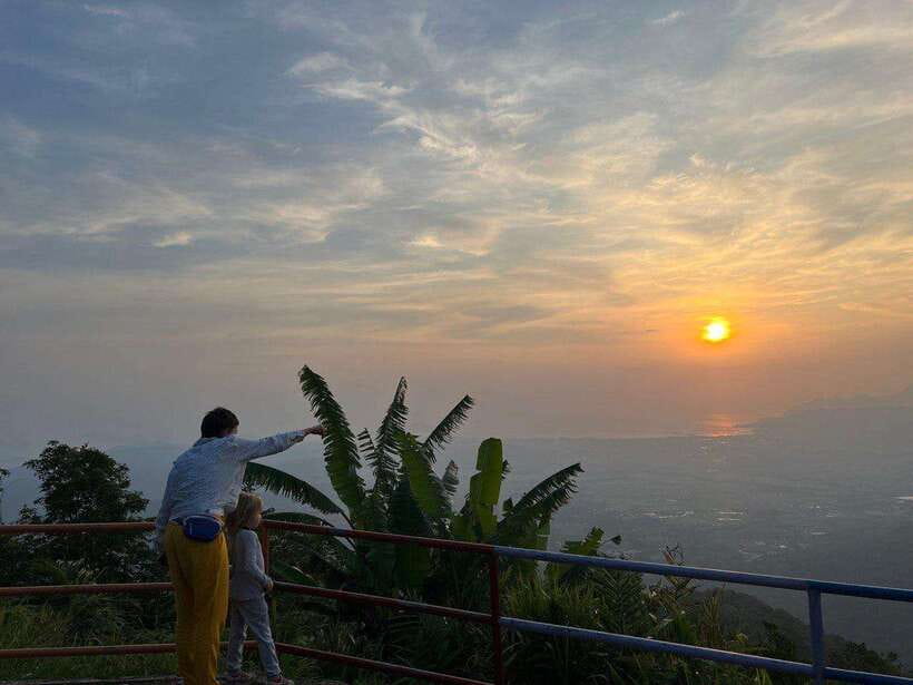 Langkawi: Nighttime Rainforest Tour with Nature Guide - Walking the forest trail in complete darkness