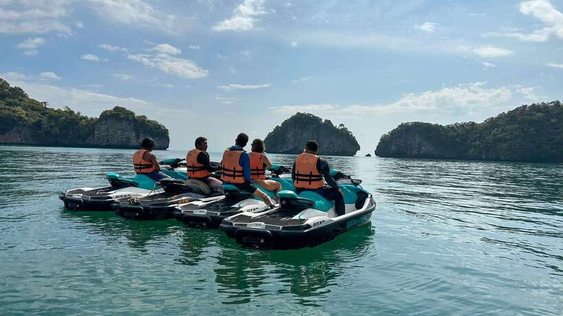 Langkawi: Premium UNESCO Geopark Jet Ski Tour of 8 Islands - Meeting behind Langkawi Tailor
