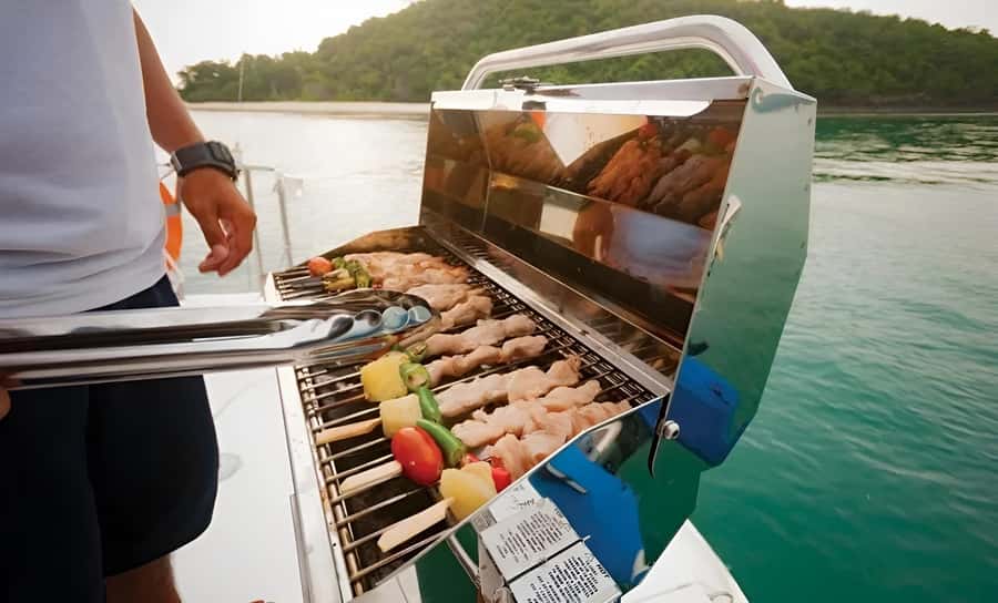 Langkawi: Sunset Cruise Experience - Dinner choices from snacks to BBQ