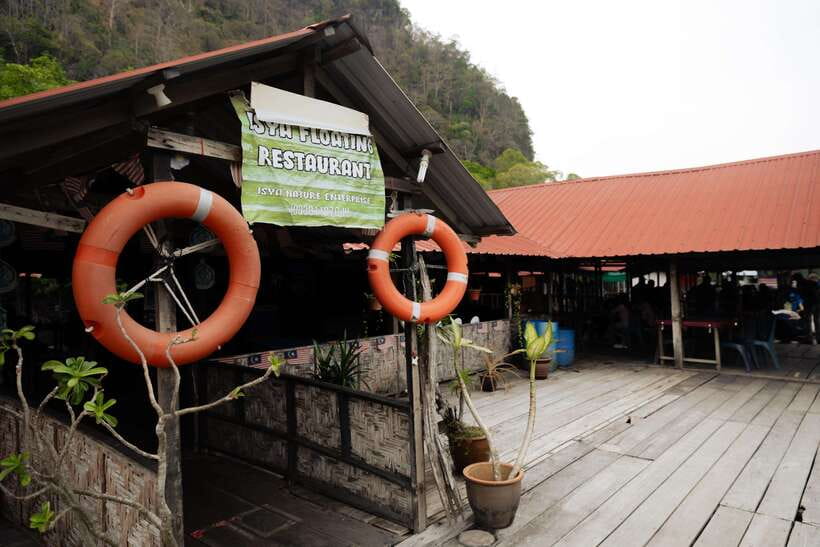 Langkawi Tanjung Rhu Mangrove Private Boat Tour 2 Hours - Quiet water, mangrove roots, and limestone walls