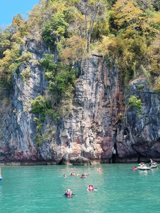 Langkawi: Tanjung Rhu Mangrove Speedboat Tour - Speeding into the mangrove forest
