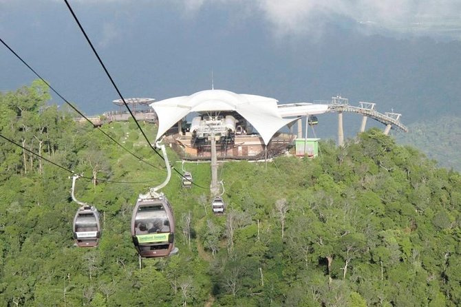 Langkawi Tour with SkyBridgewalk,Langkawi Cable Car,Oriental Village pass - Who should book this Langkawi tour?