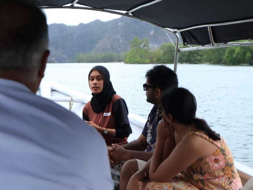 Langkawi: UNESCO Global Geopark Mangrove Cruise - Wildlife ethics and the cost of seeing less