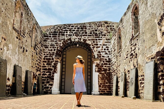Malacca's Famous Spots: Private Day Tour - Jonker Street, where Malacca becomes more lively