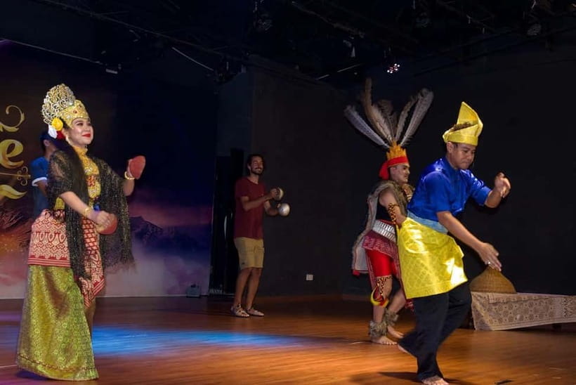 Melaka: Malaysia Heritage Studios Entry Ticket - Traditional costumes bring the displays to life