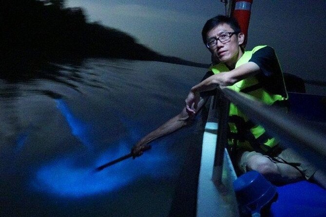 Mystical Nights: Fireflies & Blue Tears Adventure - Kuala Selangor seafood: a 45-minute coastal break