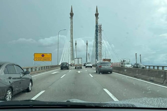 Penang Airport Transfer - From Penang International Airport to George Town