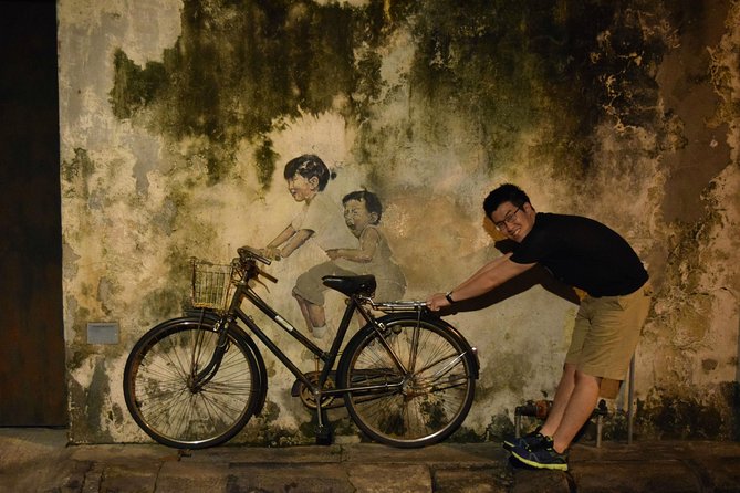 Penang City Private Half Day Tour With Khoo Kongsi & Kek Lok Si - Chew Jetty and the old water villages