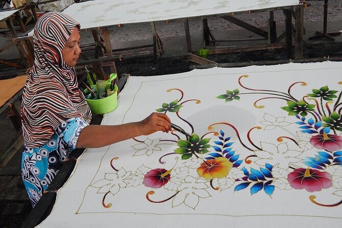 Penang City Sightseeing Tour - Batu Ferringhi and the island’s working side
