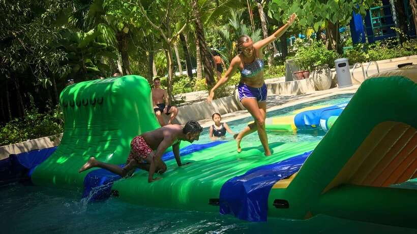 Penang: ESCAPE Theme Park Entry Ticket - Food, lockers, and the costs beyond admission