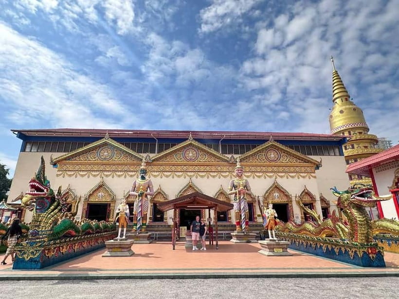 Penang: Fascinating 5-Hour Private Local Tour - Timing, closures, and airport use