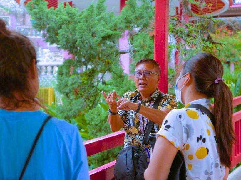 Penang: Kek Lok Si Temple and Penang Hill Guided Tour - Kek Lok Si Temple: start high, then take in the detail