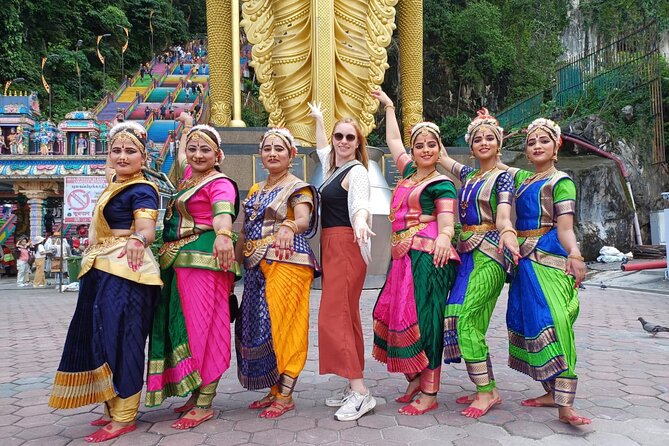 Perfect Day: Kuala Lumpur City, Batu Caves & Fireflies Tour - Petronas Towers and KLCC Park