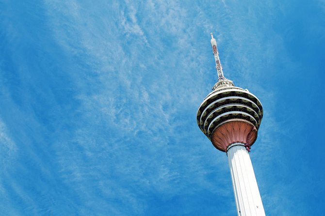 Petronas Twin Tower Tickets & Top Ten Wonder of Kuala Lumpur Tour - A full day that connects old, new, and sacred Kuala Lumpur