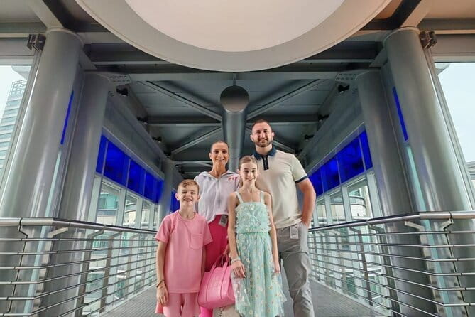 Petronas Twin Towers Special Entrance & Dining With Expert Guide - Key points to know before you book