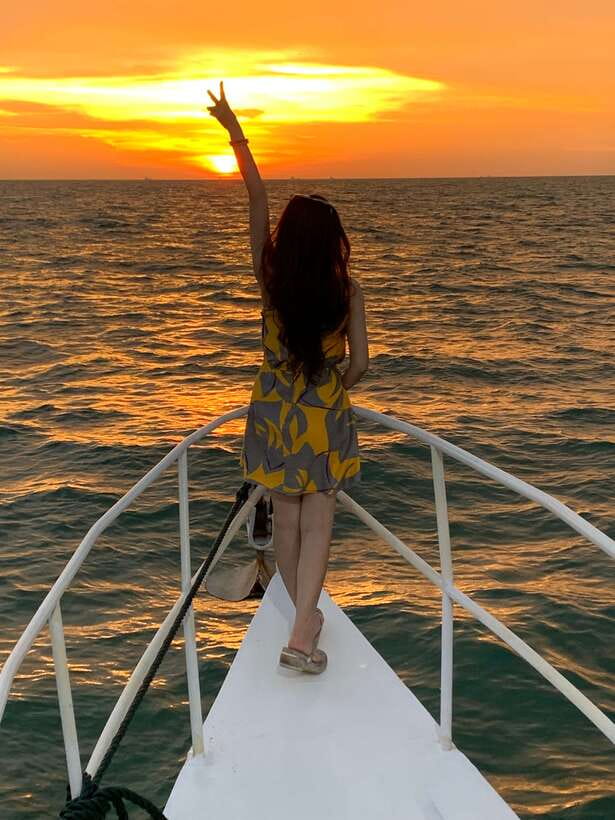 Port Dickson: Breathtaking Dickson Dragon Sunset Cruise - Food, drinks, and what you should pre-order